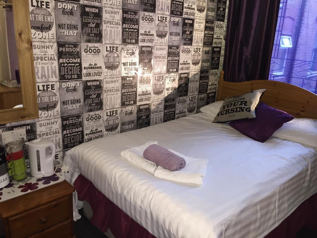 Bradleys Hotel Blackpool Habitación foto